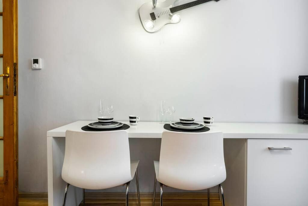 דירות קרקוב Studio Pomorska , Bezplatny Parking מראה חיצוני תמונה