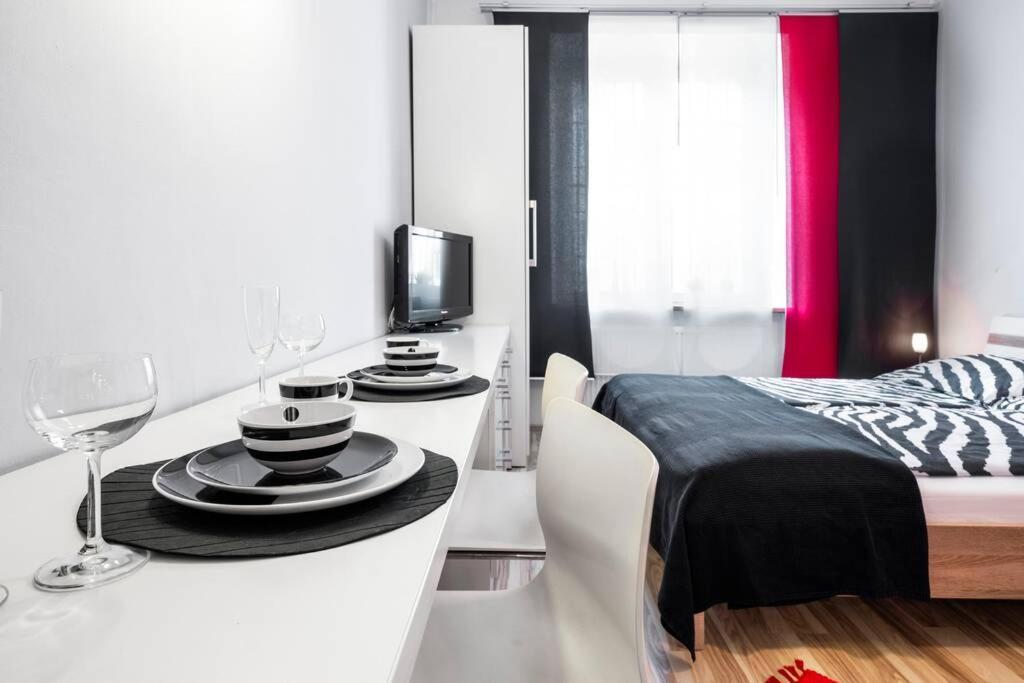 דירות קרקוב Studio Pomorska , Bezplatny Parking מראה חיצוני תמונה